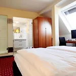 Hotel Schwert 3*