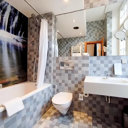 施沃特酒店 酒店