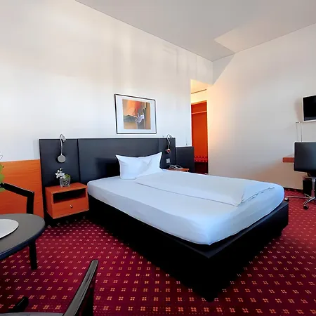 施沃特酒店 酒店 拉施塔特