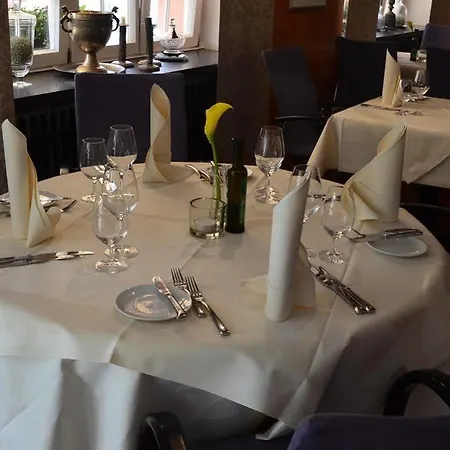 施沃特酒店 酒店